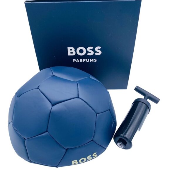 Hugo Boss Soccer Ball Set ,Black Ball with Inflator Pump, Size 5,Gift Boxed-NEW - Picture 2 of 12